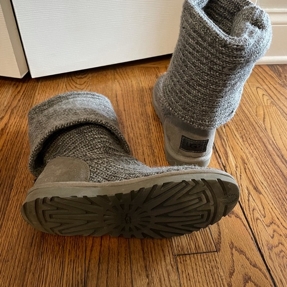 UGGS!!! - Picture 3 of 4